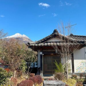 Assi House