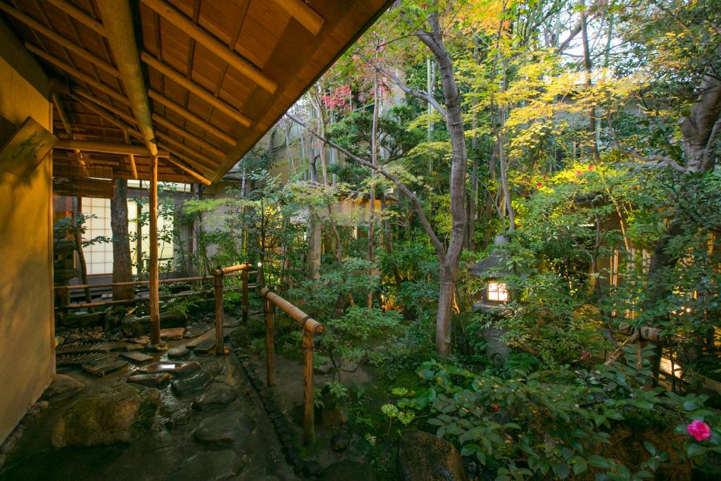 Gion-Yoshiima Gion Yoshiima