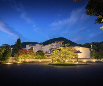 Iizaka Onsen Surikamitei Ohtori