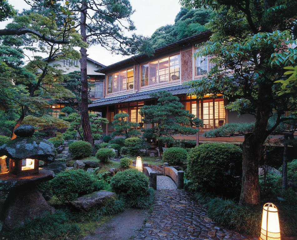 Nishimuraya-Honkan Nishimuraya Honkan