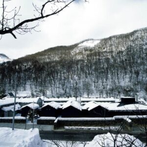 OTARU RETREAT by Onko Chishin