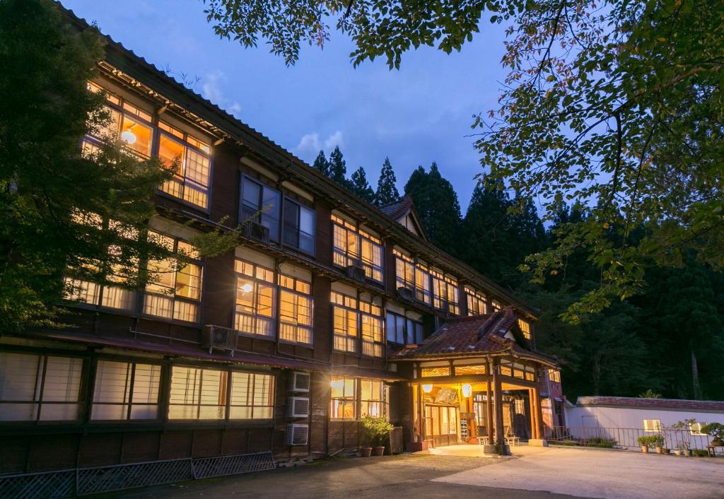 Ryounkaku-Matsunoyama-onsen Ryounkaku Matsunoyama onsen