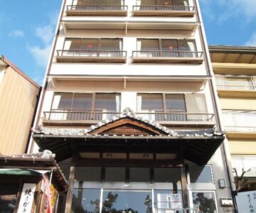 Sakuraya